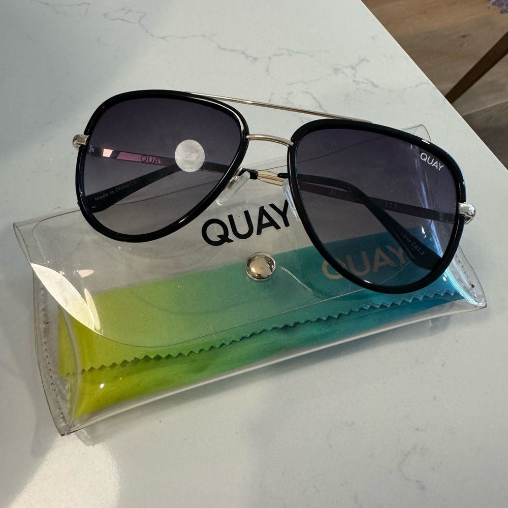 Quay All In Sunglasses Mini